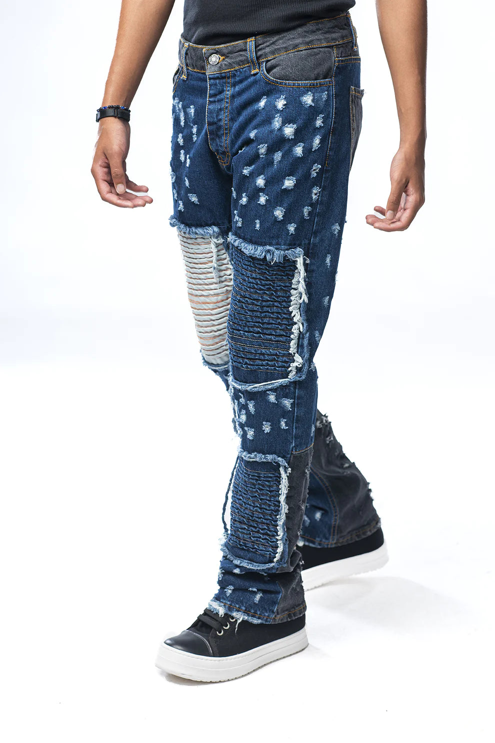 Pantalone di Jeans modello biker con microrotture e strappi cuciti - EFFEMME EXCLUSIVE LAB