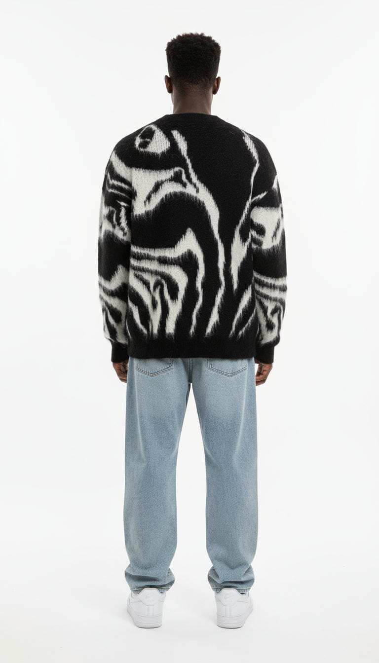 Maglione Nero con sfumature bianche in lana