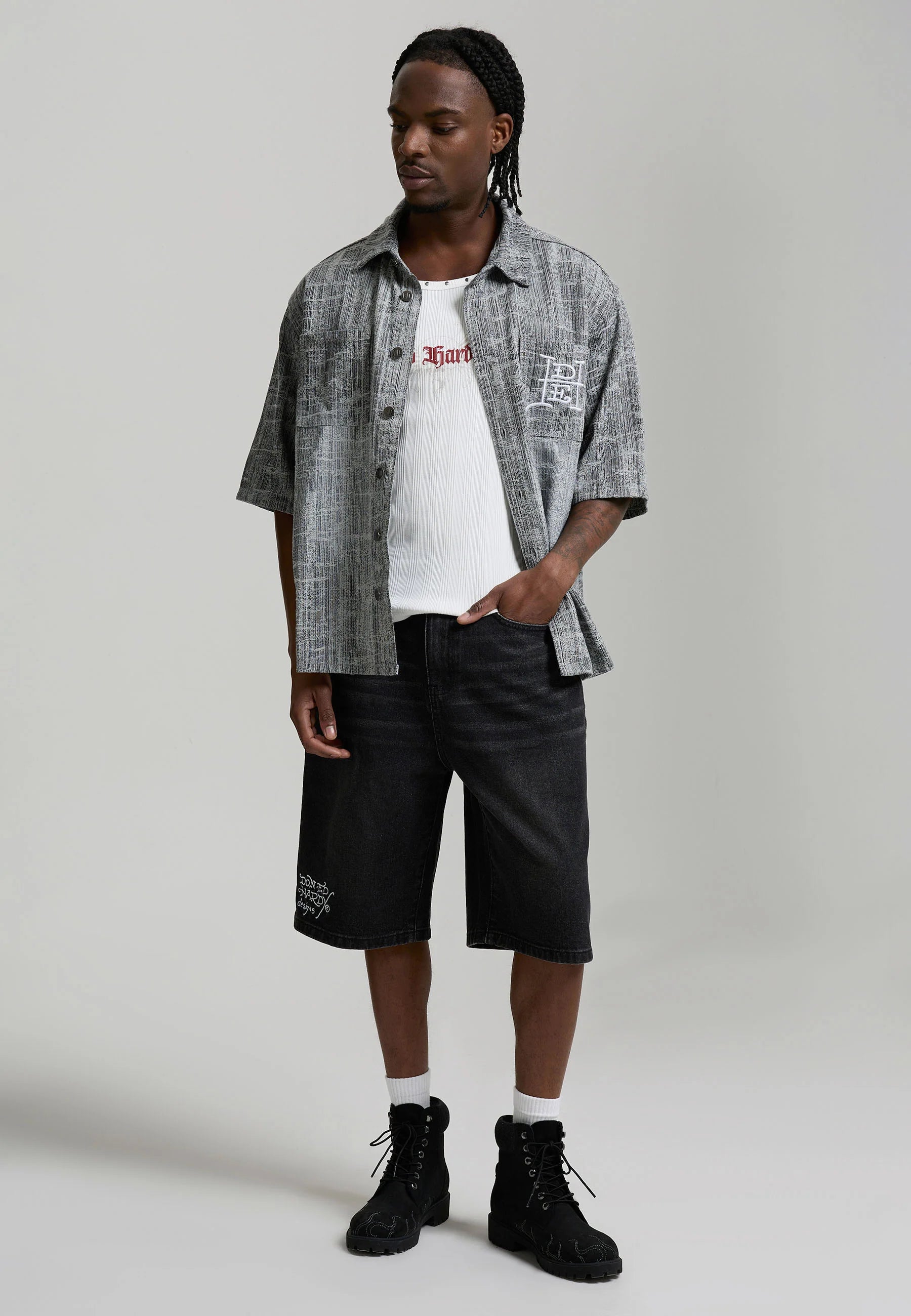 Short Ed Hardy Skull Rose