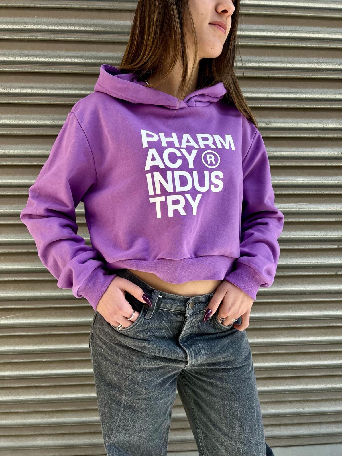 Hoodie Pharmacy corta da donna