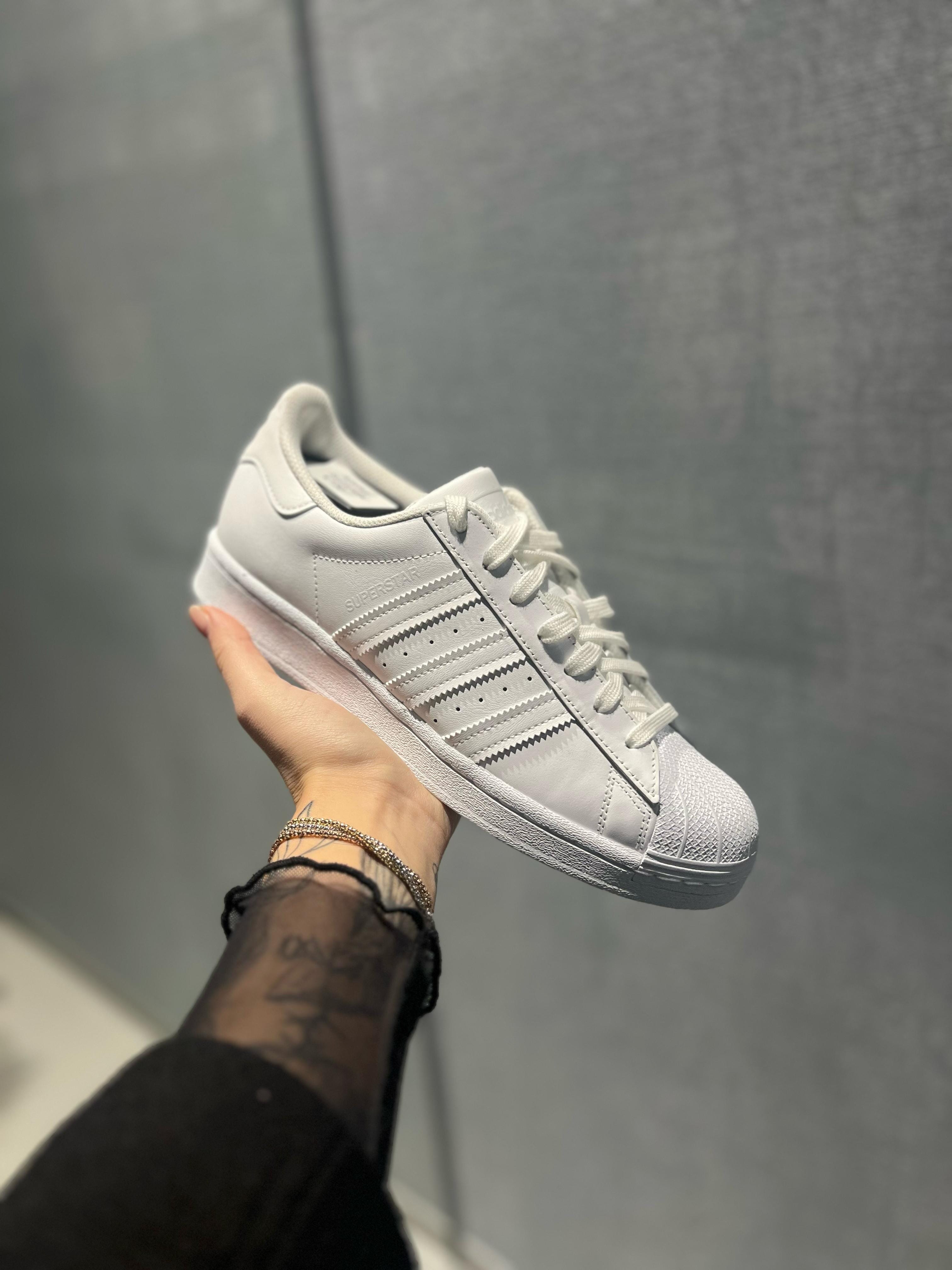 Superstar Scarpe Superstar Bianche Con Punta Argento Adidas
