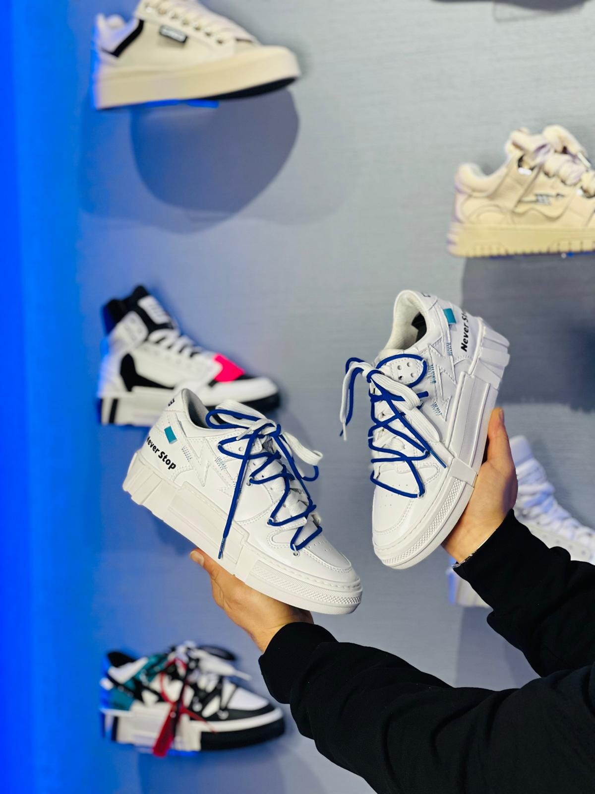 CR03 Strong 300 V.1 laccio blu