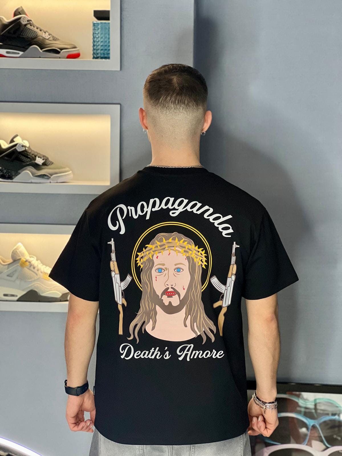 T-shirt Propaganda Matador Tee Black