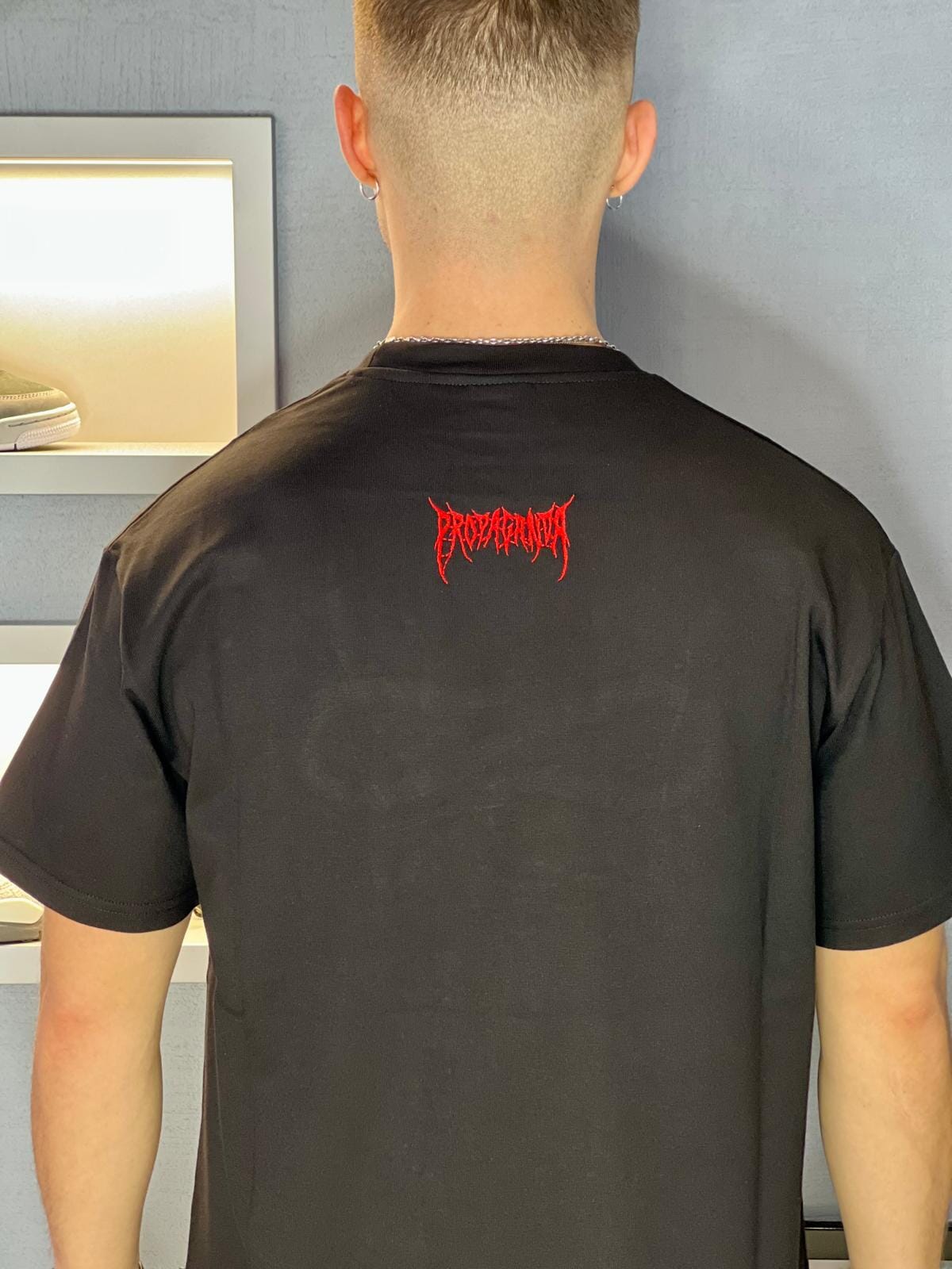 T-shirt Propaganda Monster Tee Black