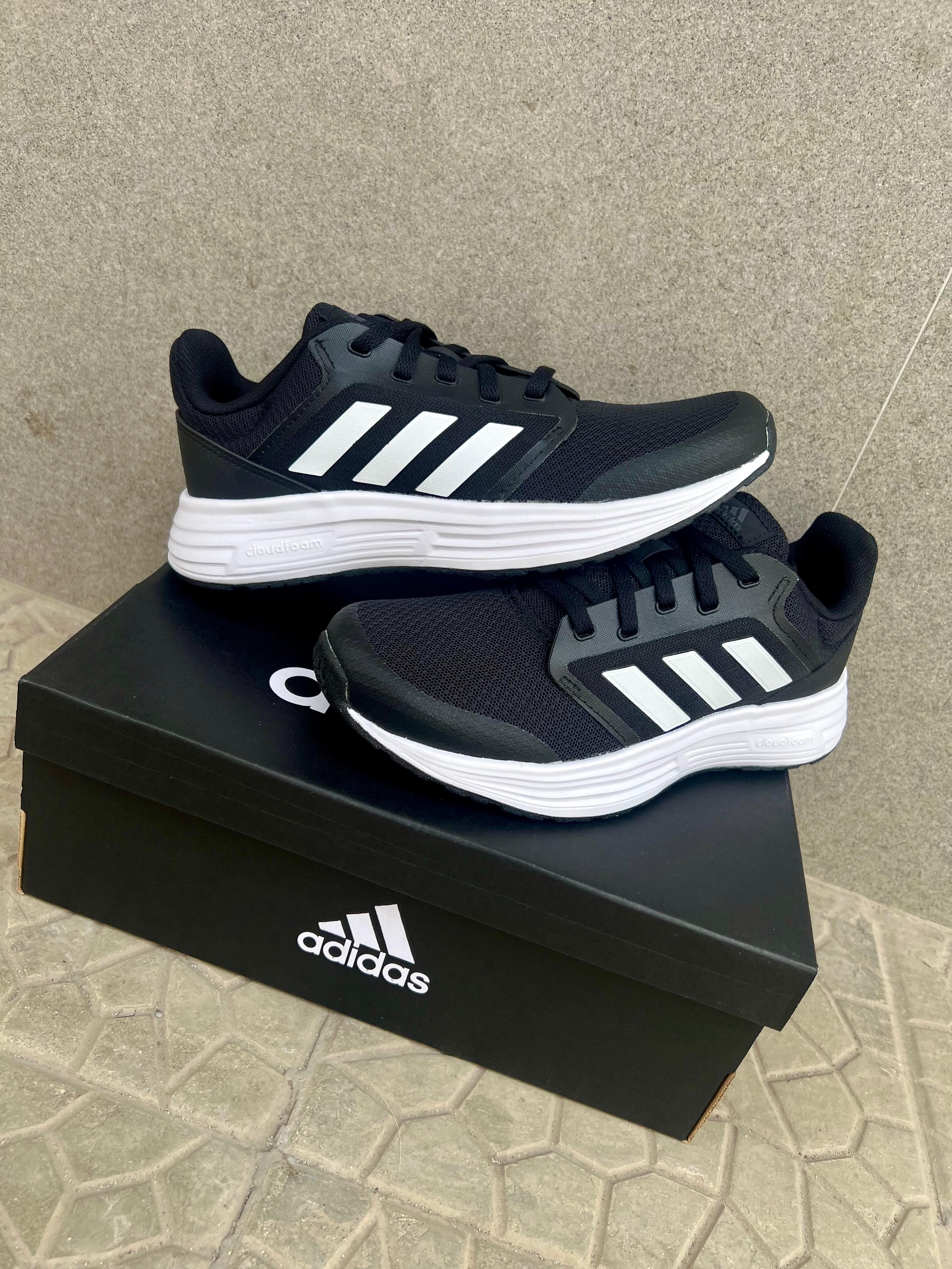 Scarpe adidas - Galaxy 5 FW6125 Cblack/Cwhite/Cwhite