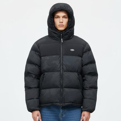 Puffer Propaganda Nero con Cappuccio e Logo
