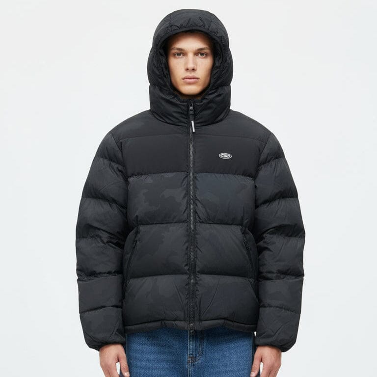 Puffer Propaganda Nero con Cappuccio e Logo