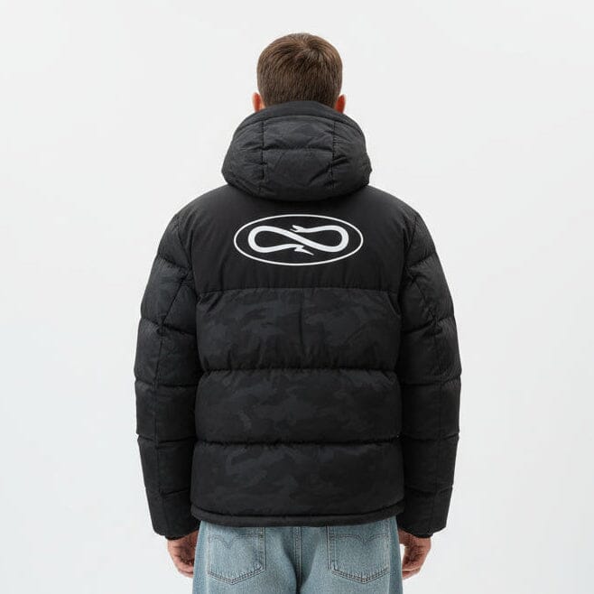 Puffer Propaganda Nero con Cappuccio e Logo