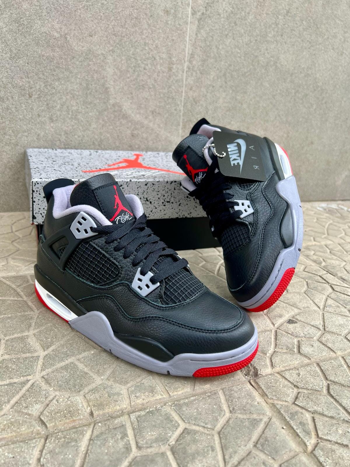 Air Jordan 4 Bred Limited Edition