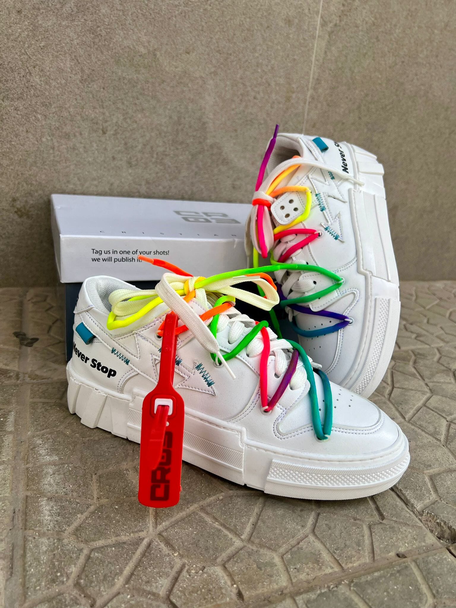 CR03 Strong 300 V.1 Multicolor Bianca