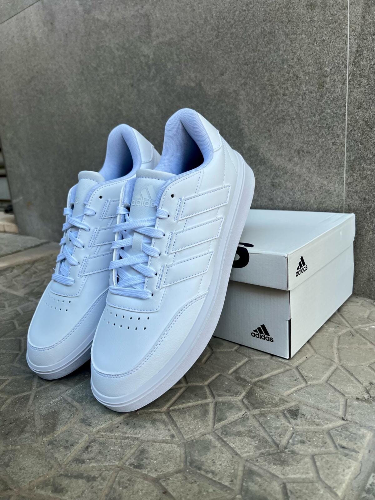 Adidas scarpe Courtblock IF4031