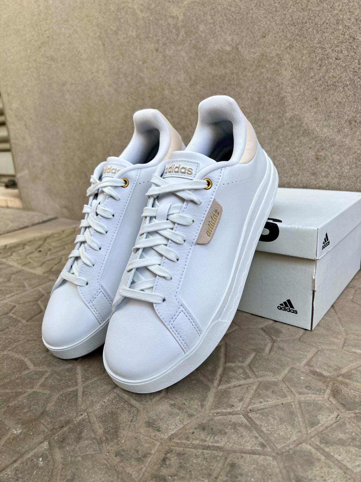 SCARPE adidas COURT SILK