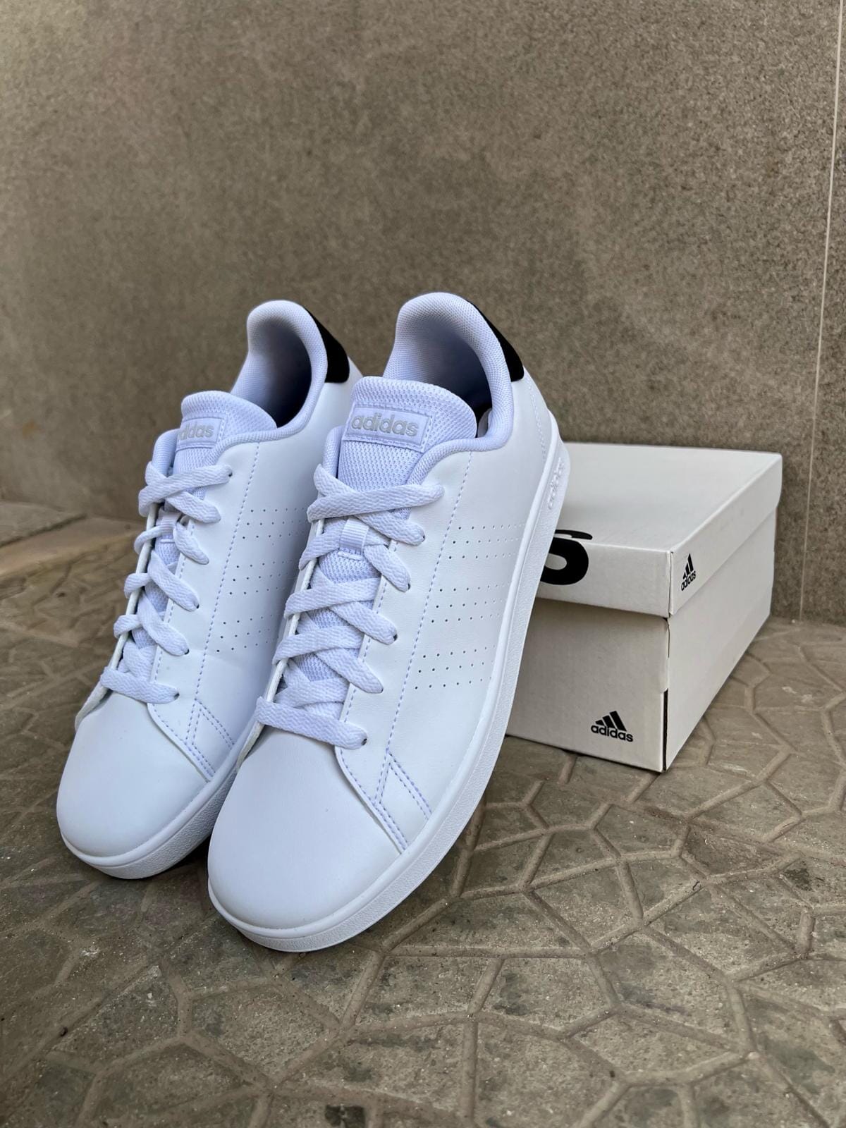 ADIDAS Scarpe Advantage Lifestyle Court IG2510 Bianco