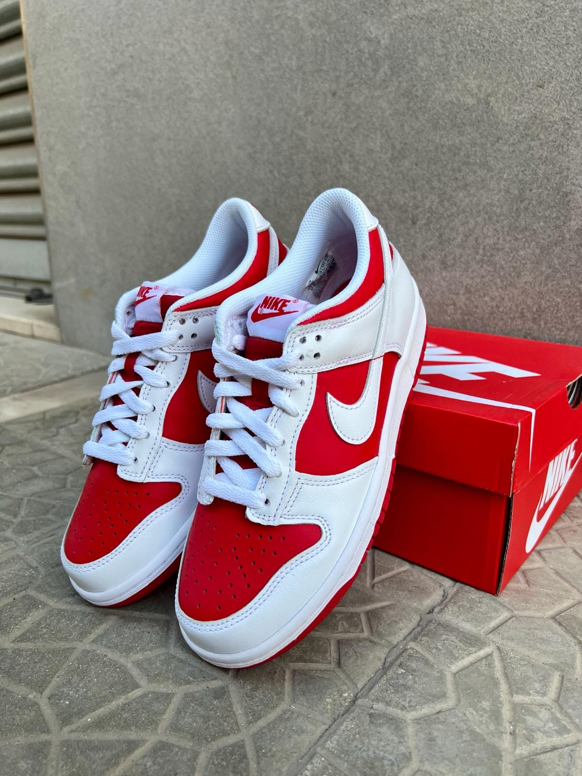 Nike Dunk Low Championship Red - cw1590 600