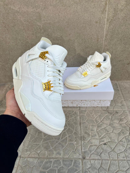 Jordan 4 Retro metallic gold