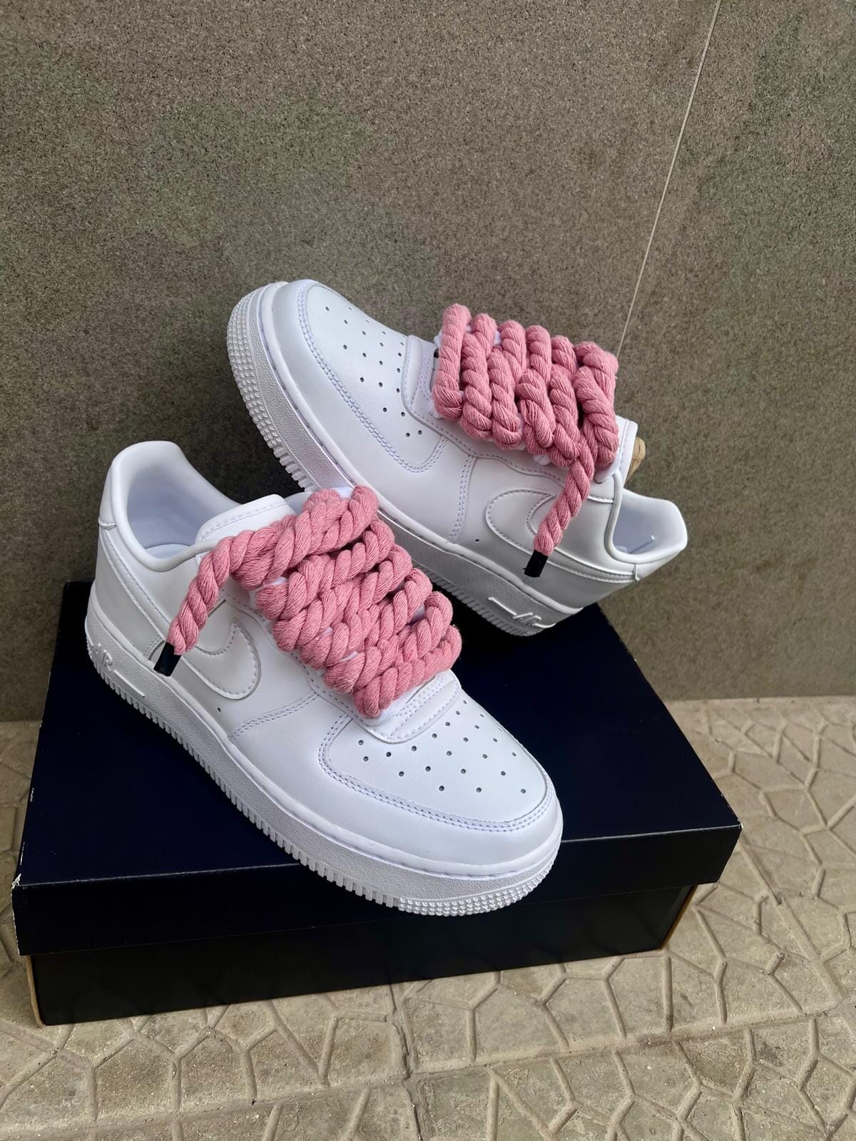 Nike air force 1  + laccio in corda rosa custom