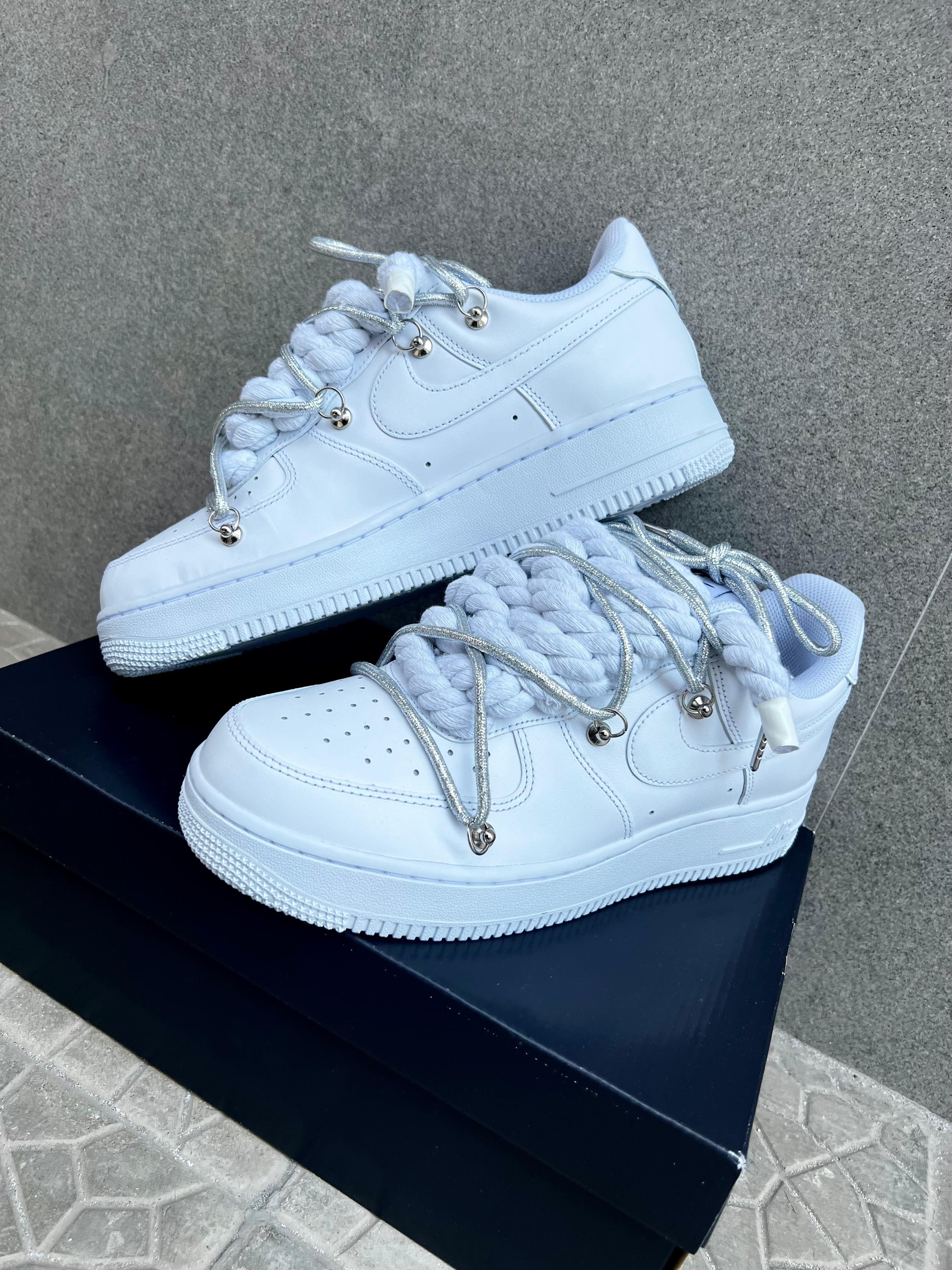 Nike air force 1 custom laccio in corda bianca + ganci e doppio laccio argento