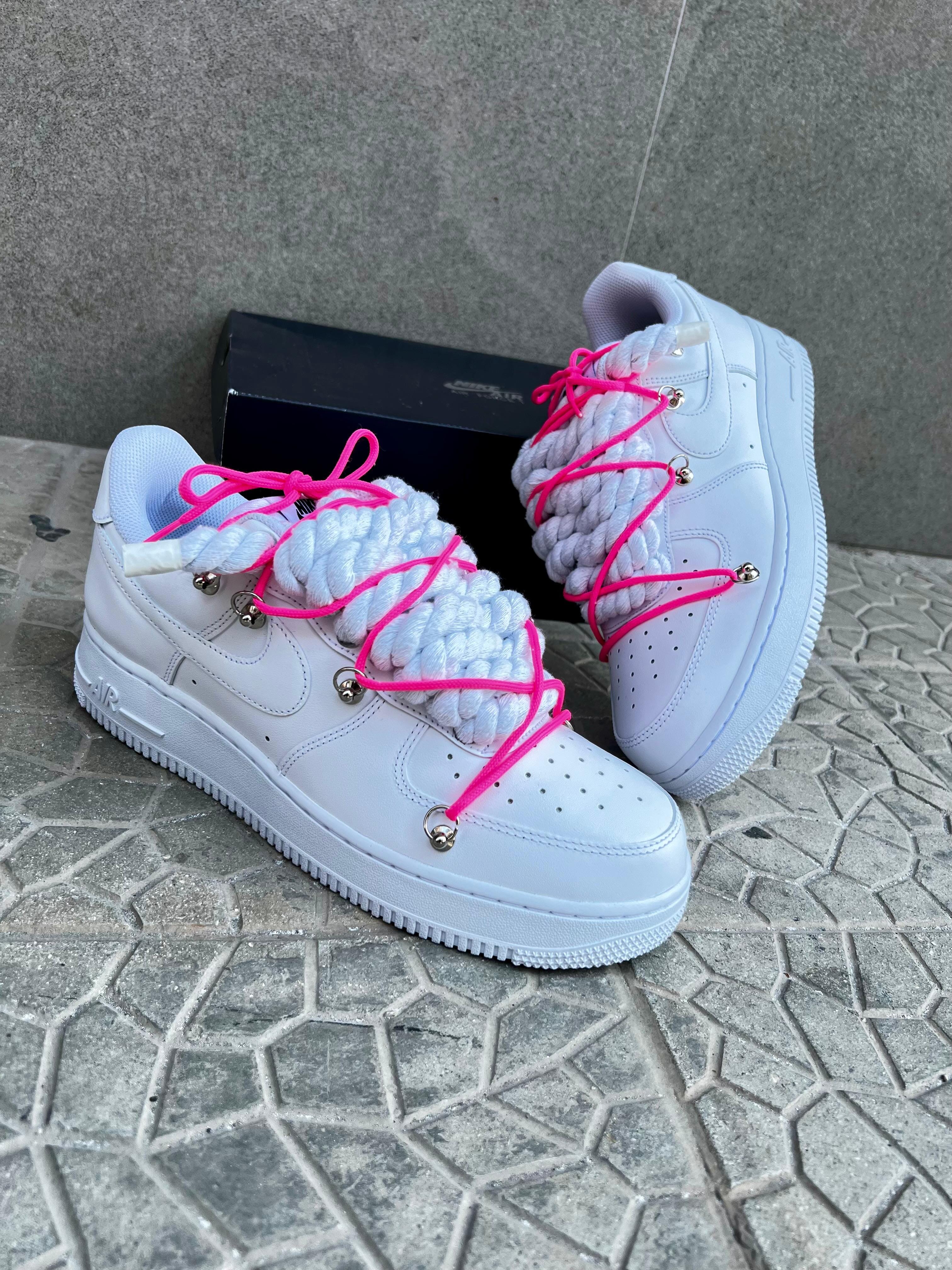 Nike air force 1 custom laccio in corda bianca + ganci e doppio laccio rosa