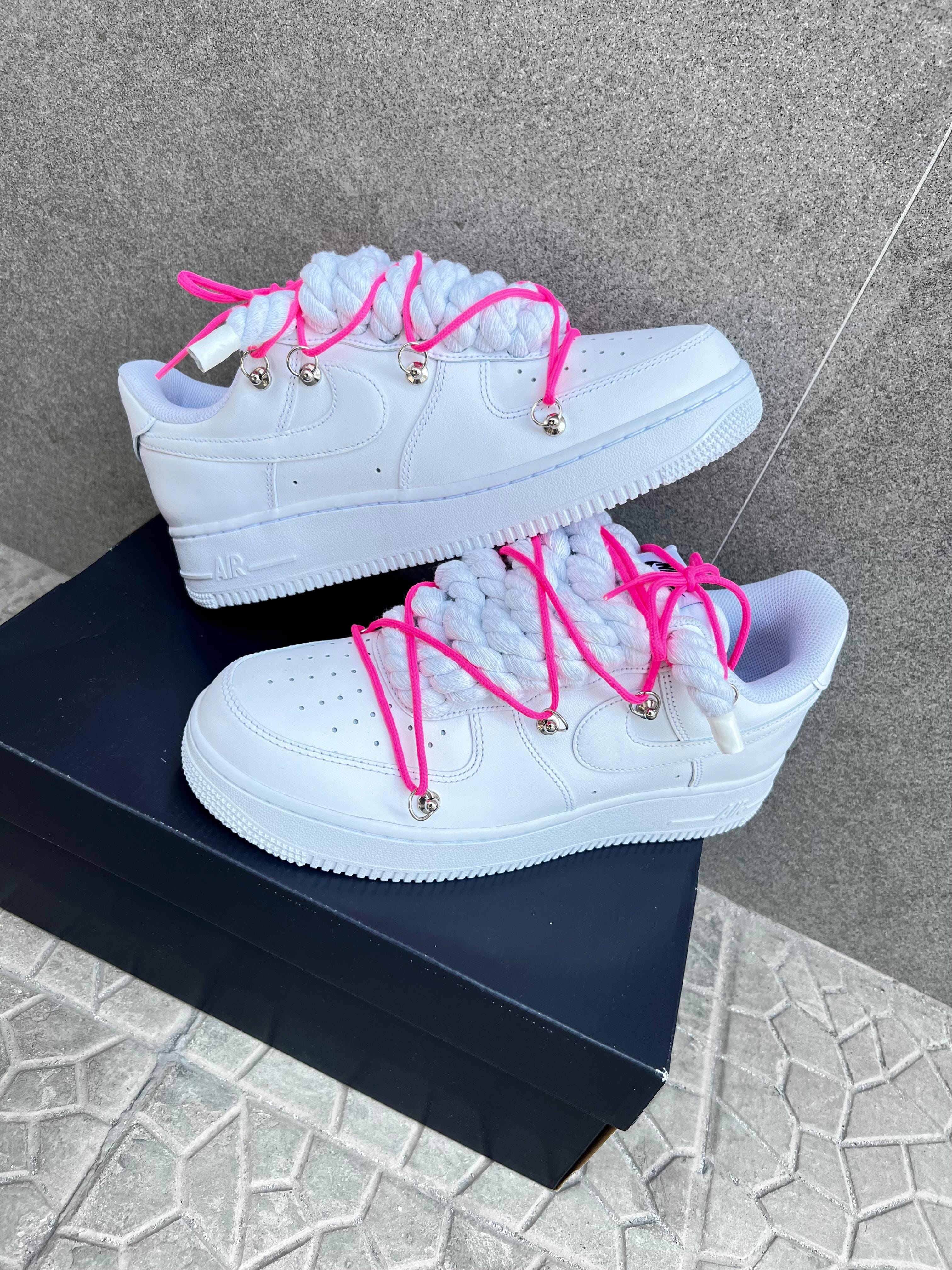 Nike air force 1 custom laccio in corda bianca + ganci e doppio laccio rosa