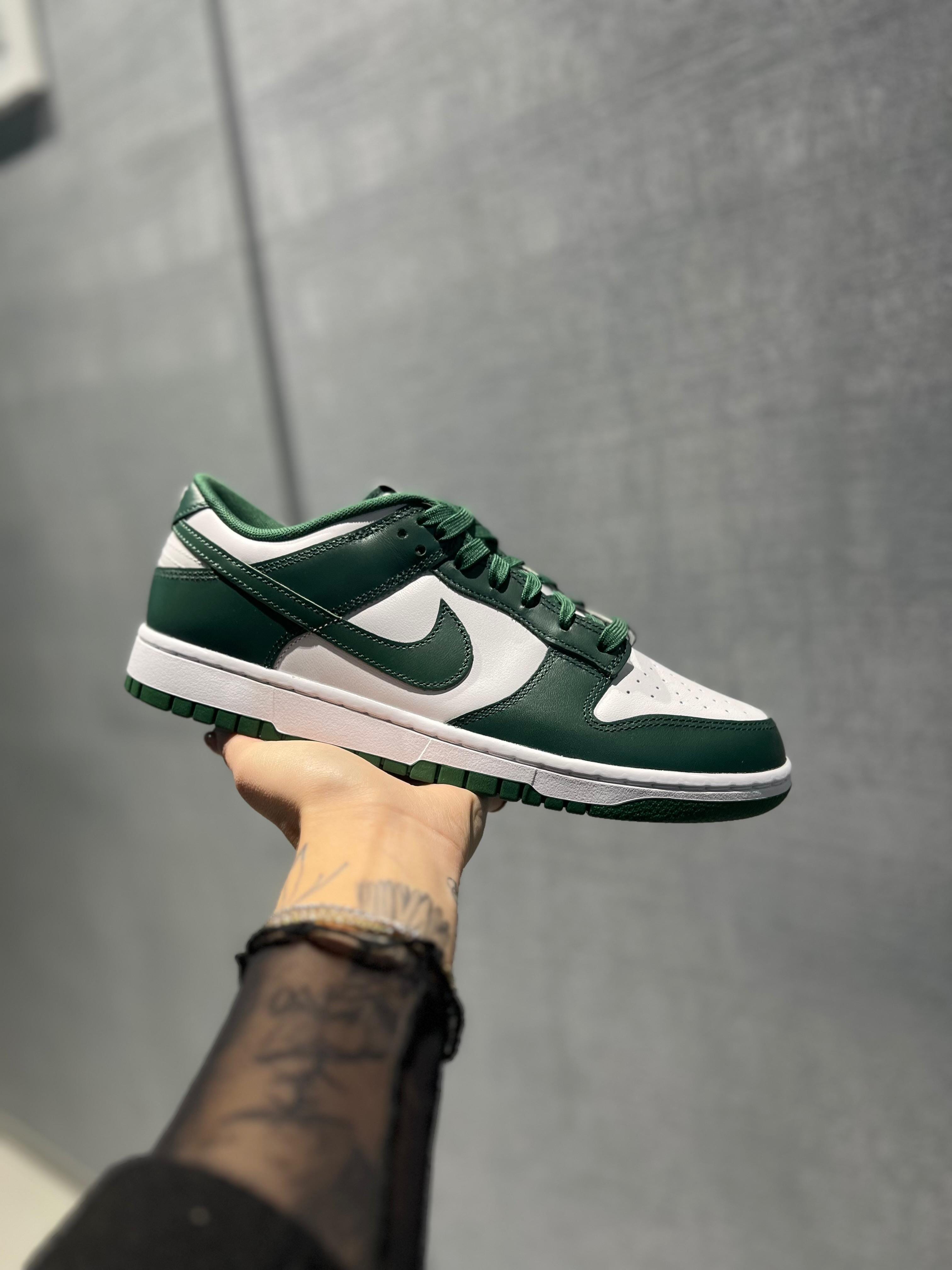 Nike Dunk Low Green