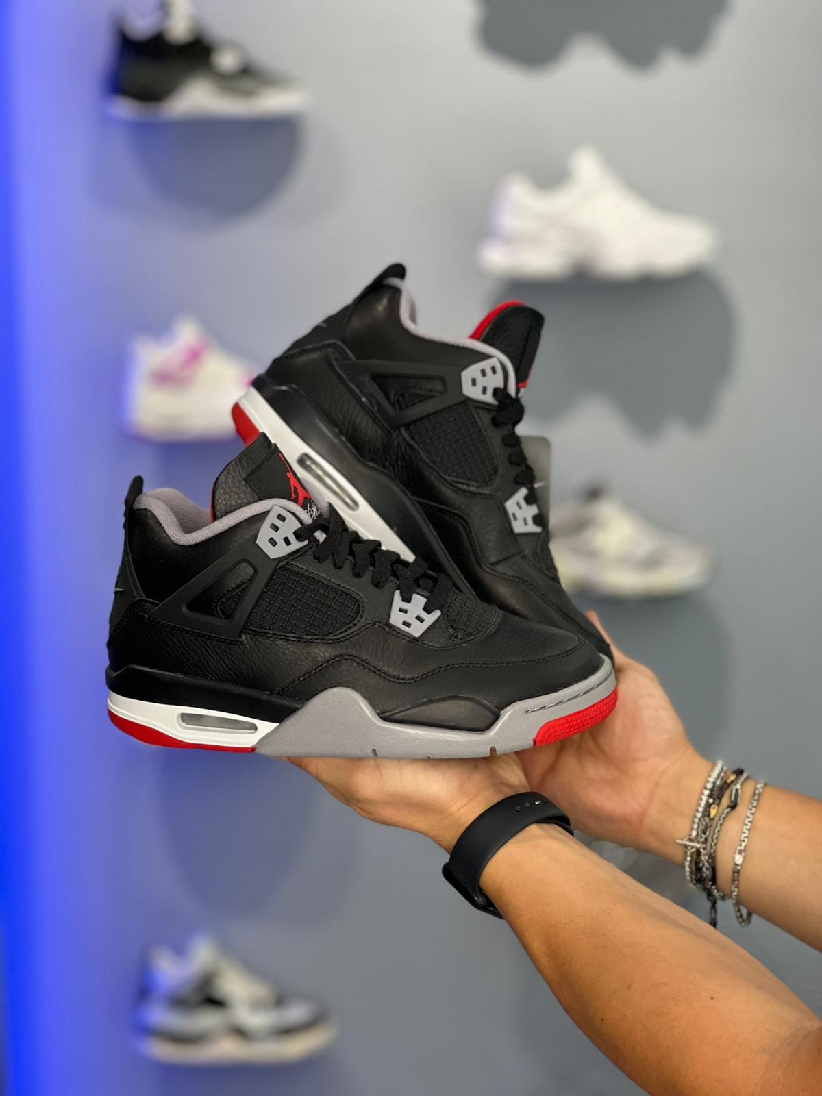 Air Jordan 4 Bred Limited Edition