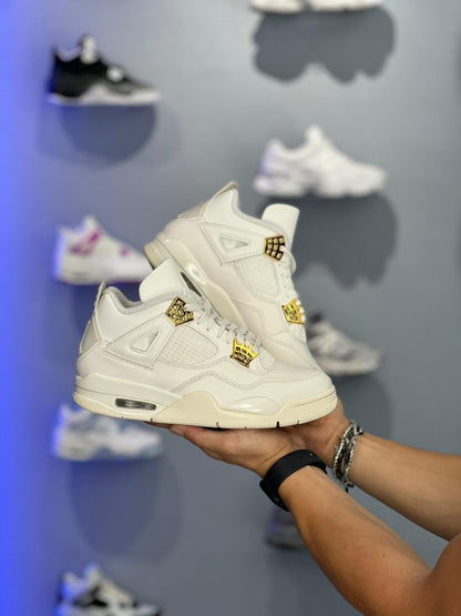 Jordan 4 Retro metallic gold