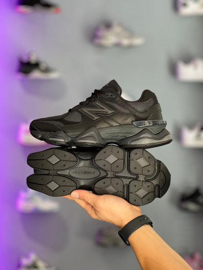 New Balance 9060 Triple Black