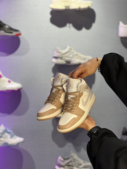 Jordan 1 Mid Orewood Brown