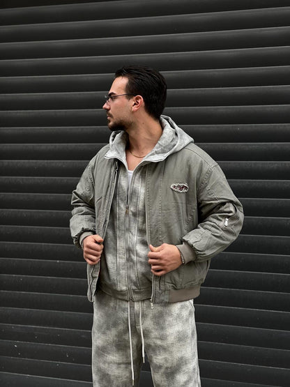 Giubbotto Bomber con Ricamo Sul Retro