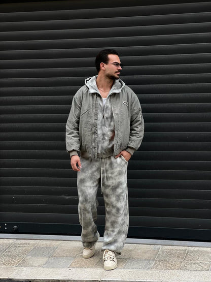 Giubbotto Bomber con Ricamo Sul Retro