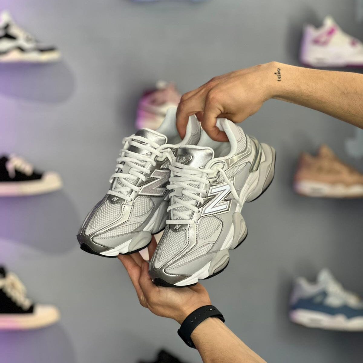 New Balance 9060 Metallic