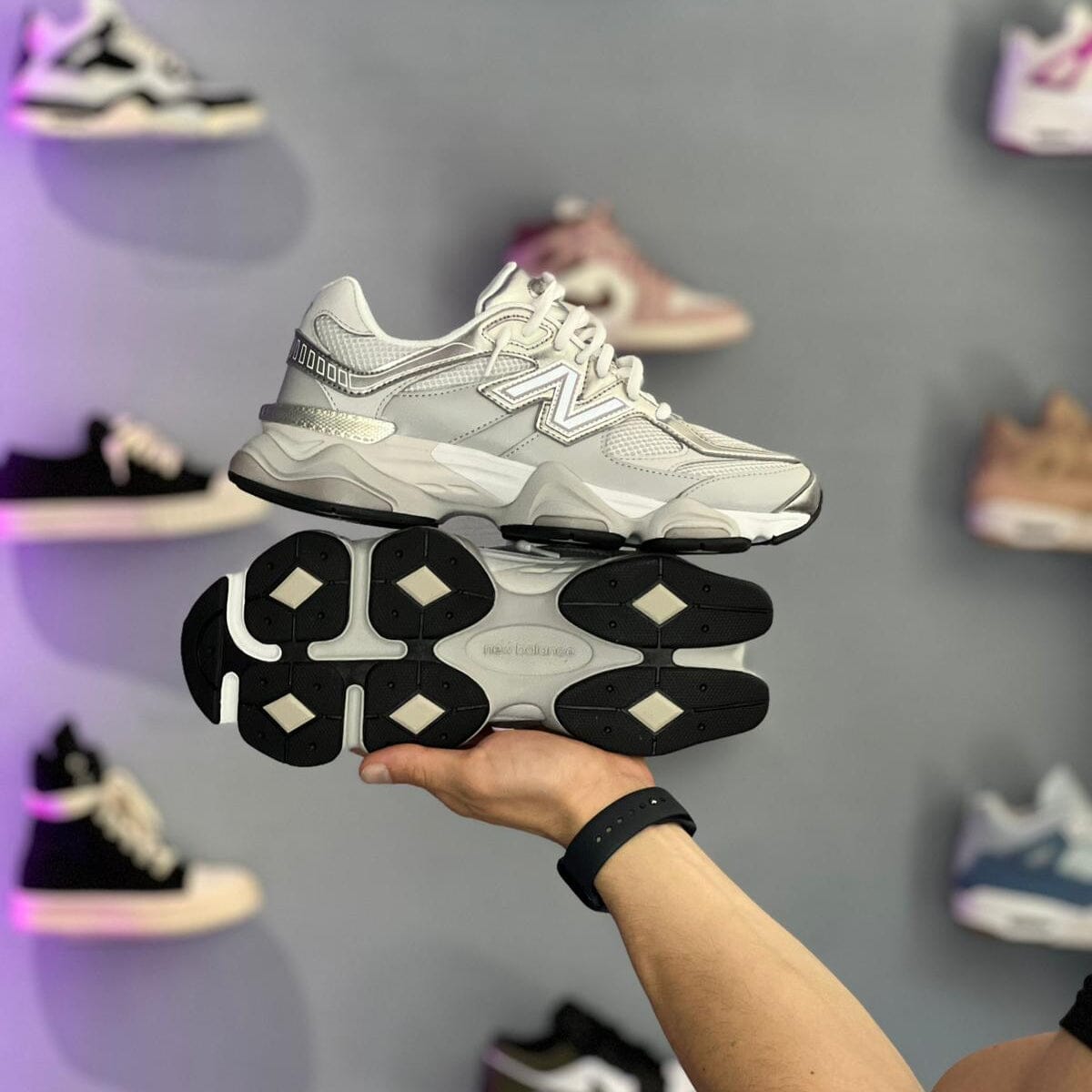 New Balance 9060 Metallic