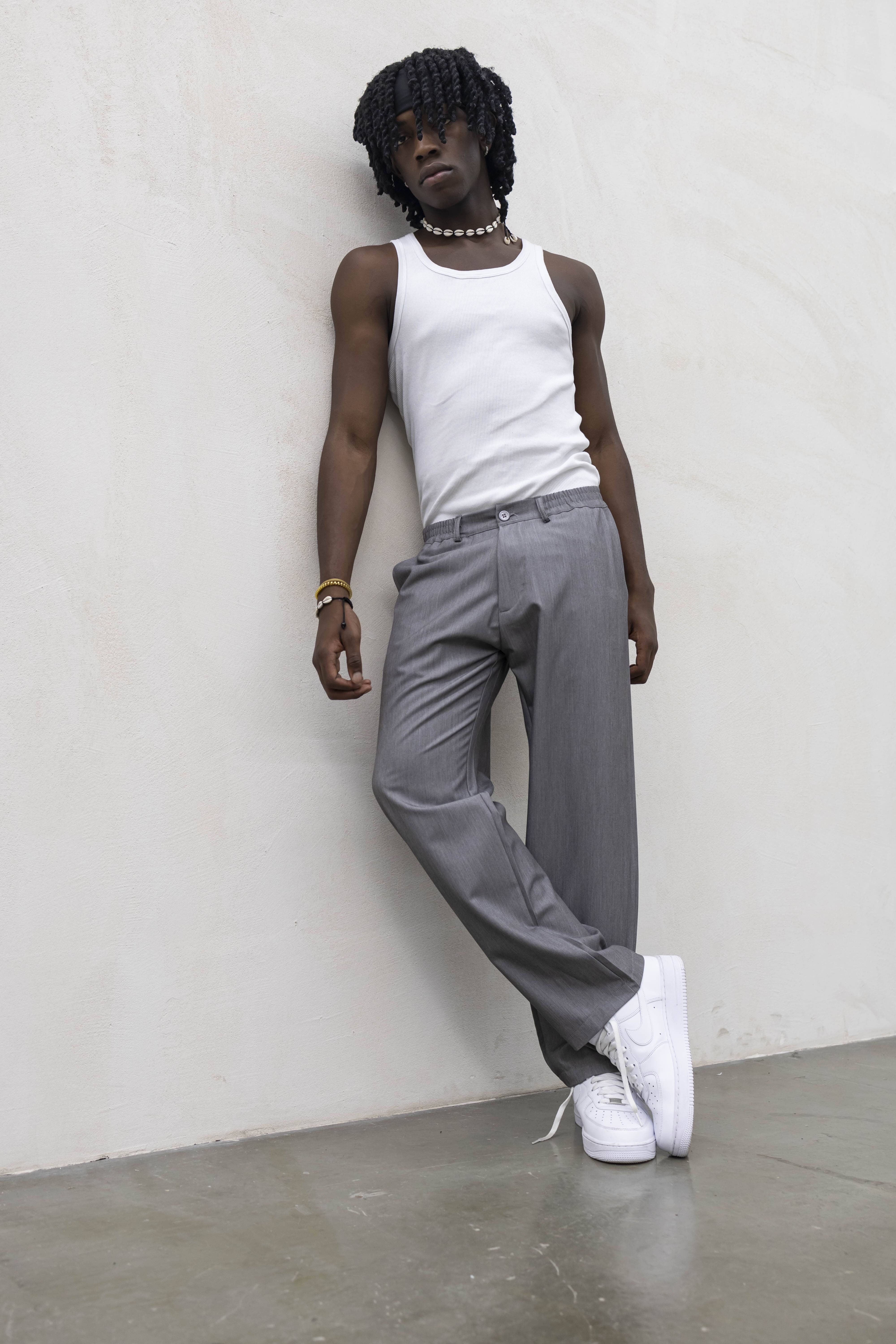 Pantaloni Uomo Relaxed Fit – Grigio Elegante