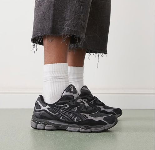 Asics gel nyc nere