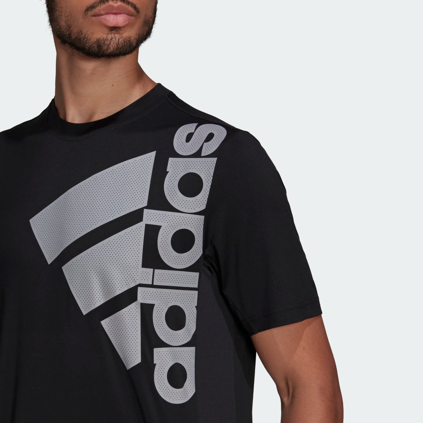 adidas t-shirt  DA ALLENAMENTO BIG BADGE OF SPORT